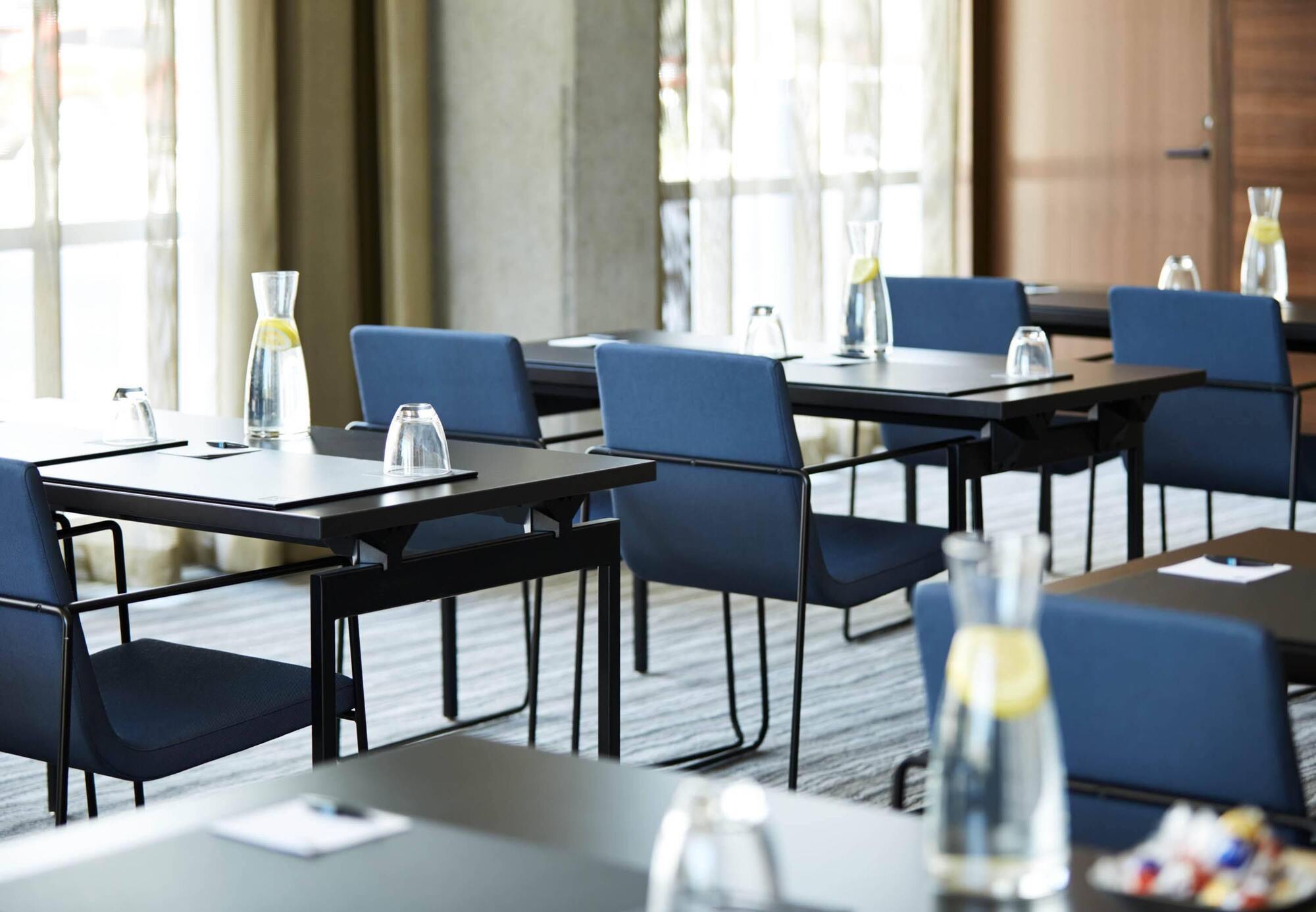 Ac Hotel By Marriott Phoenix Tempe/Downtown Экстерьер фото
